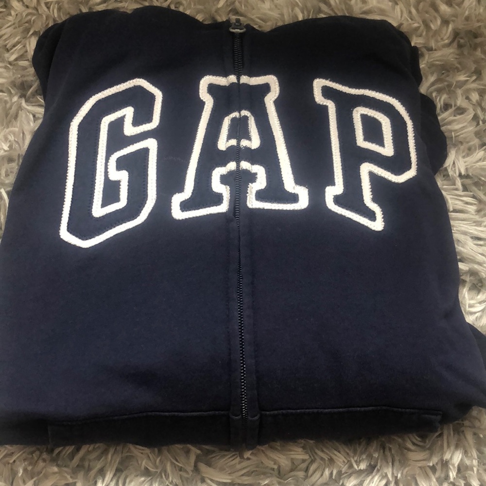Gap zip up